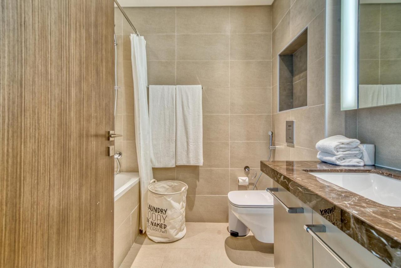 Boho-Chic Cosy 1Br, Minutes To Burj Khalifa Apartment Dubai Ngoại thất bức ảnh