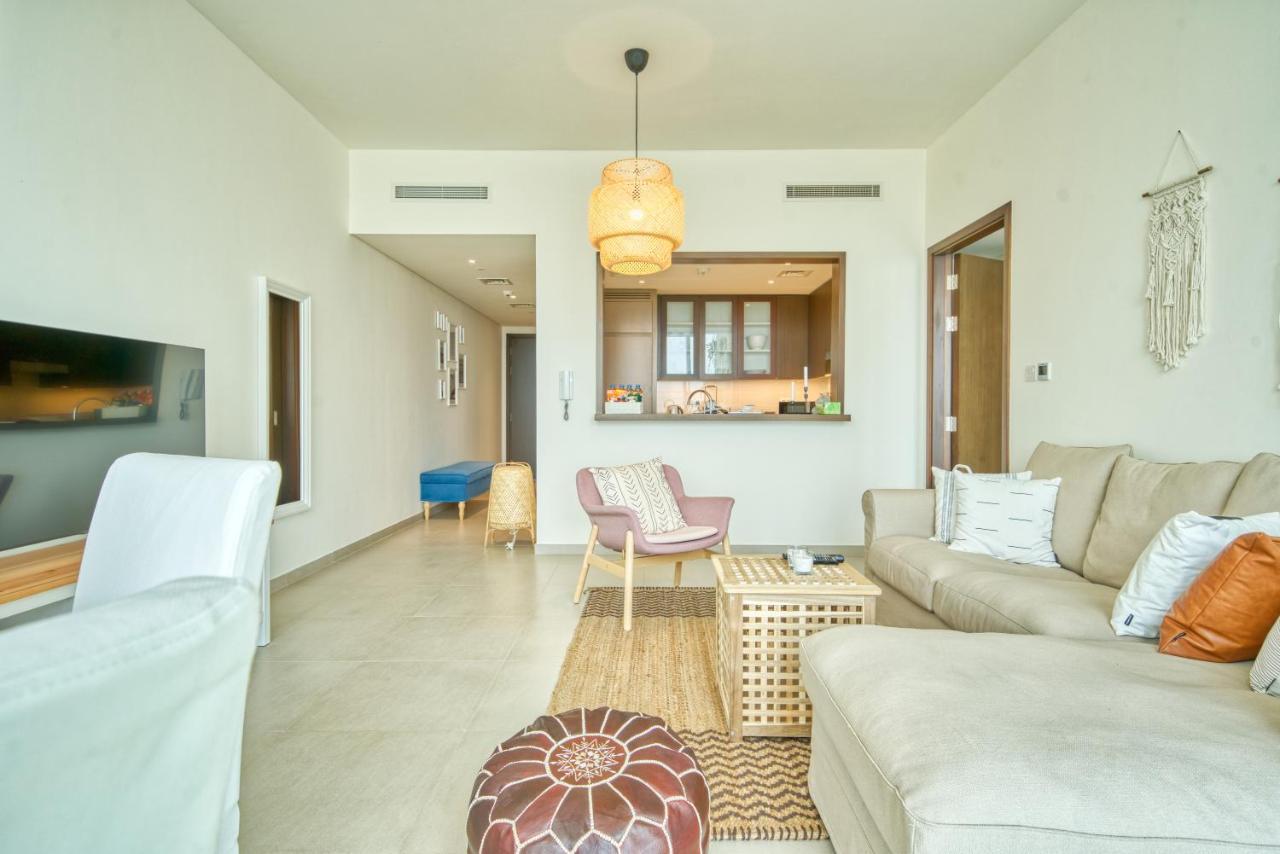 Boho-Chic Cosy 1Br, Minutes To Burj Khalifa Apartment Dubai Ngoại thất bức ảnh